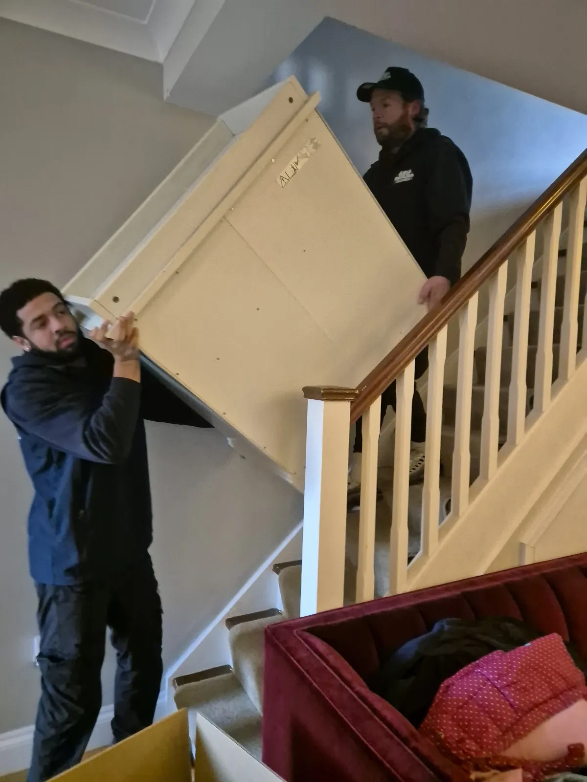 Wardrobe, stairs – Down in one piece, up in one piece